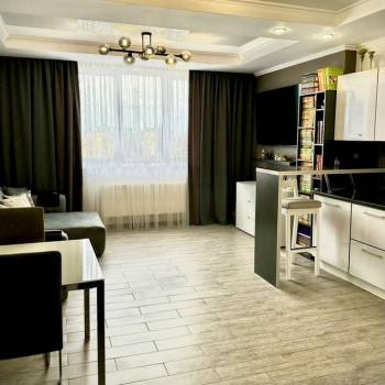 Продается 2-х комнатная квартира, 94,5 м²