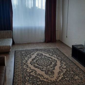 Сдается 1-комнатная квартира, 48 м²
