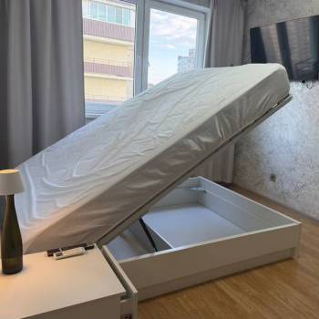 Продается 1-комнатная квартира, 36 м²