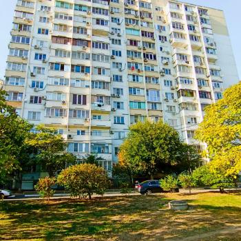 Продается 1-комнатная квартира, 40 м²