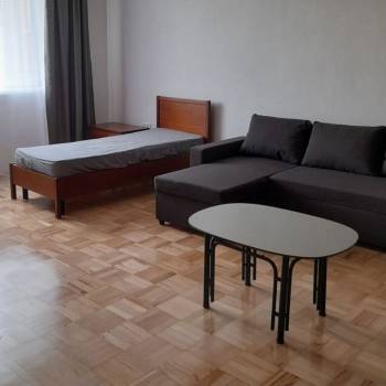 Сдается 1-комнатная квартира, 44 м²
