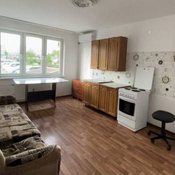 Сдается 2-х комнатная квартира, 67 м²