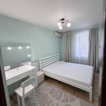 Сдается Многокомнатная квартира, 56 м²