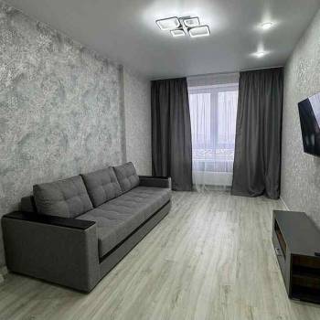Сдается 2-х комнатная квартира, 65 м²