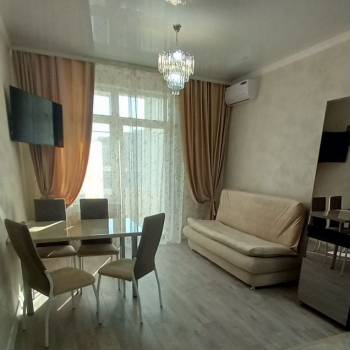 Сдается 2-х комнатная квартира, 85 м²