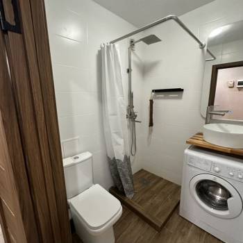 Продается 1-комнатная квартира, 32 м²