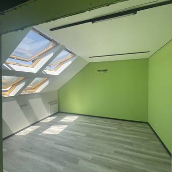 Продается 1-комнатная квартира, 35 м²