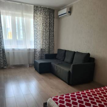 Сдается 1-комнатная квартира, 37,8 м²