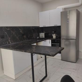 Продается 1-комнатная квартира, 44 м²