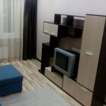 Сдается 1-комнатная квартира, 41 м²