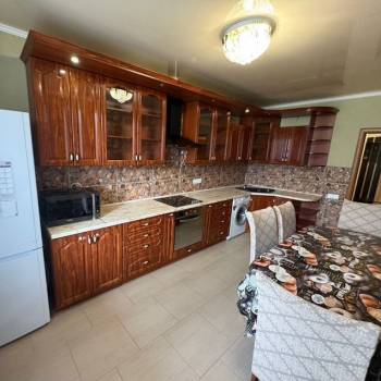 Сдается 2-х комнатная квартира, 70 м²