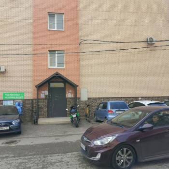 Продается 1-комнатная квартира, 42 м²