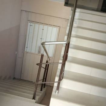 Продается 1-комнатная квартира, 42 м²