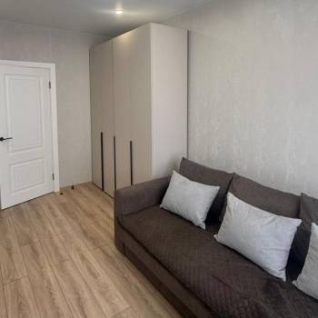Сдается 1-комнатная квартира, 35 м²