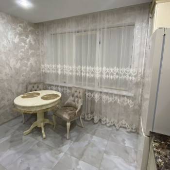 Сдается 1-комнатная квартира, 47 м²