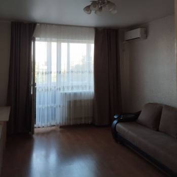 Сдается 1-комнатная квартира, 45 м²
