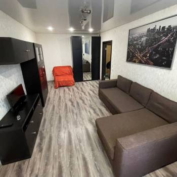 Сдается 1-комнатная квартира, 38 м²