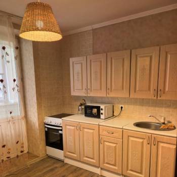 Сдается 1-комнатная квартира, 54,5 м²