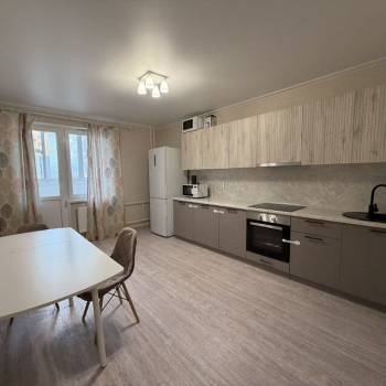 Сдается 2-х комнатная квартира, 68 м²
