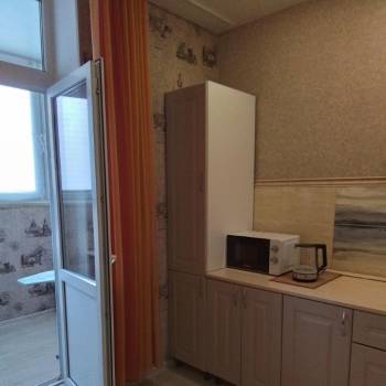 Сдается 1-комнатная квартира, 37 м²
