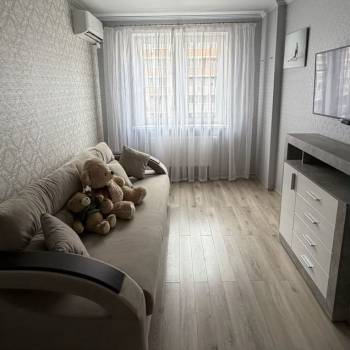 Сдается 1-комнатная квартира, 35 м²