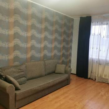 Сдается 1-комнатная квартира, 38 м²