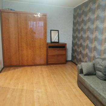 Сдается 1-комнатная квартира, 38 м²