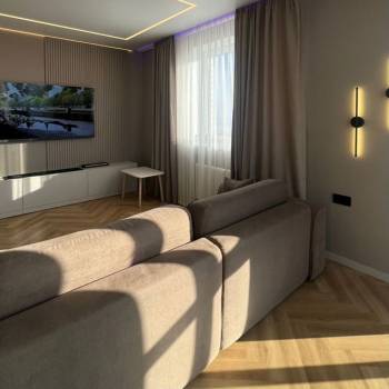 Продается 2-х комнатная квартира, 63,8 м²