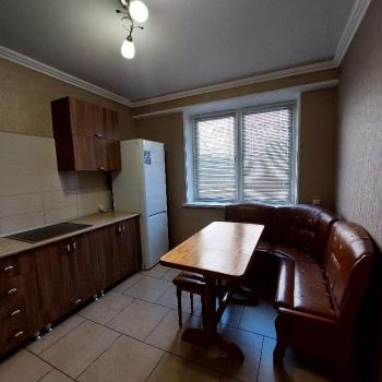 Сдается 1-комнатная квартира, 40 м²