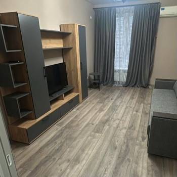 Сдается 1-комнатная квартира, 37 м²
