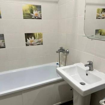 Сдается 1-комнатная квартира, 43 м²