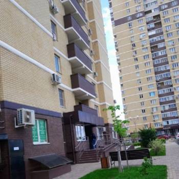 Сдается 1-комнатная квартира, 45 м²