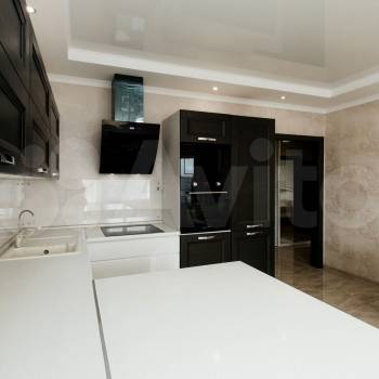 Сдается 1-комнатная квартира, 49,1 м²
