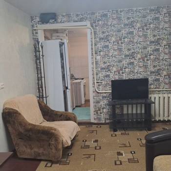 Сдается 1-комнатная квартира, 32 м²
