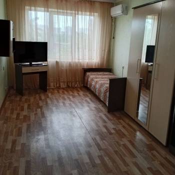 Сдается 1-комнатная квартира, 42 м²