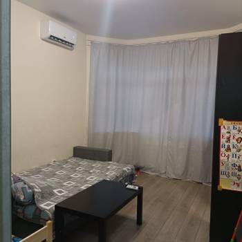 Сдается 1-комнатная квартира, 37 м²
