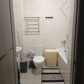 Сдается 1-комнатная квартира, 37 м²
