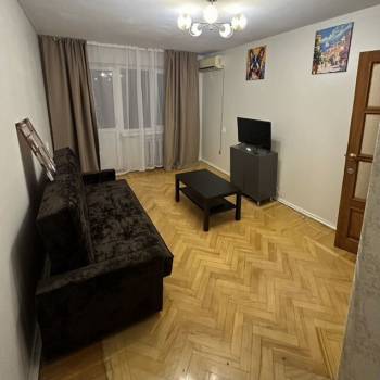 Сдается 1-комнатная квартира, 40 м²