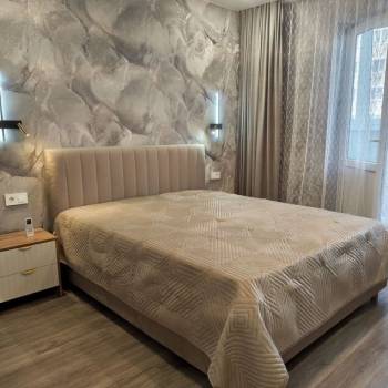 Сдается 1-комнатная квартира, 42 м²