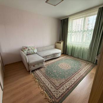 Сдается 1-комнатная квартира, 35 м²