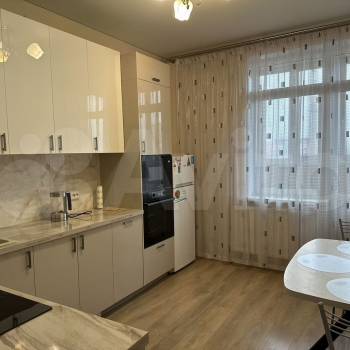 Сдается 1-комнатная квартира, 41,4 м²