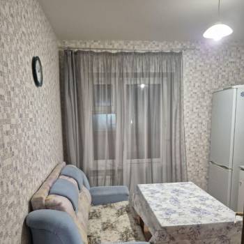 Сдается 1-комнатная квартира, 38,2 м²