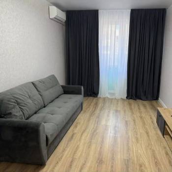 Сдается 2-х комнатная квартира, 70 м²