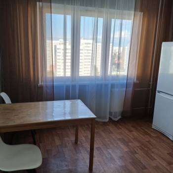 Сдается 1-комнатная квартира, 36,5 м²