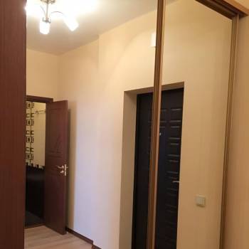 Сдается 1-комнатная квартира, 42 м²