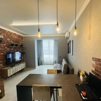 Продается 1-комнатная квартира, 40 м²