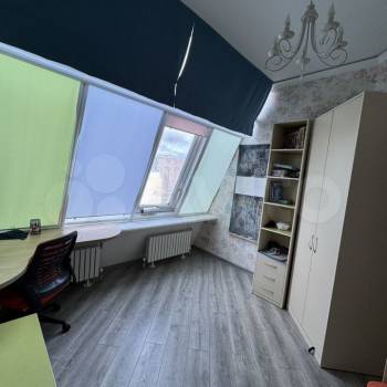 Продается Многокомнатная квартира, 113 м²