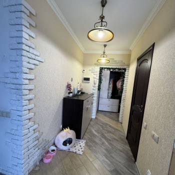 Продается Многокомнатная квартира, 113 м²