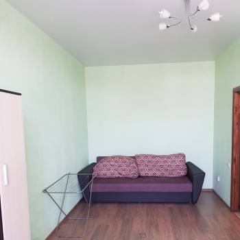 Сдается 1-комнатная квартира, 42 м²