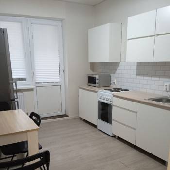 Сдается 1-комнатная квартира, 36 м²